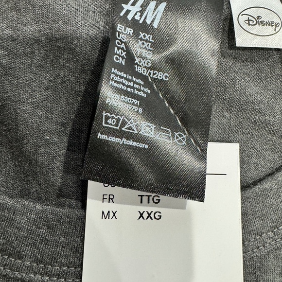 H & M Disney Pajama Set NWT - Picture 7 of 8